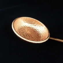 Load image into Gallery viewer, Hammered Copper Ladle